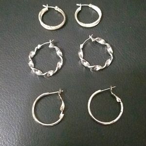 Stainless steel earrings.